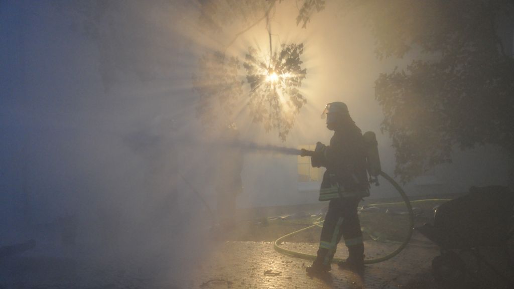 Die Feuerwehr Olpe war am Mittwochnachmittag im Industriegebiet im Einsatz (Symbolfoto). von Matthias Clever