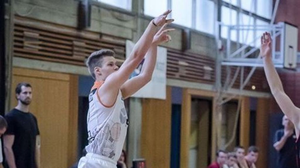 Gute Neuigkeiten für den heimischen Basketball-Regionalligisten TVO Biggese: Der 22-jährige Flügelspieler Jesco von Puttkamer bleibt der Truppe von Heikel Ben-Meftah ein weiteres Jahr erhalten. von Michael Stahl