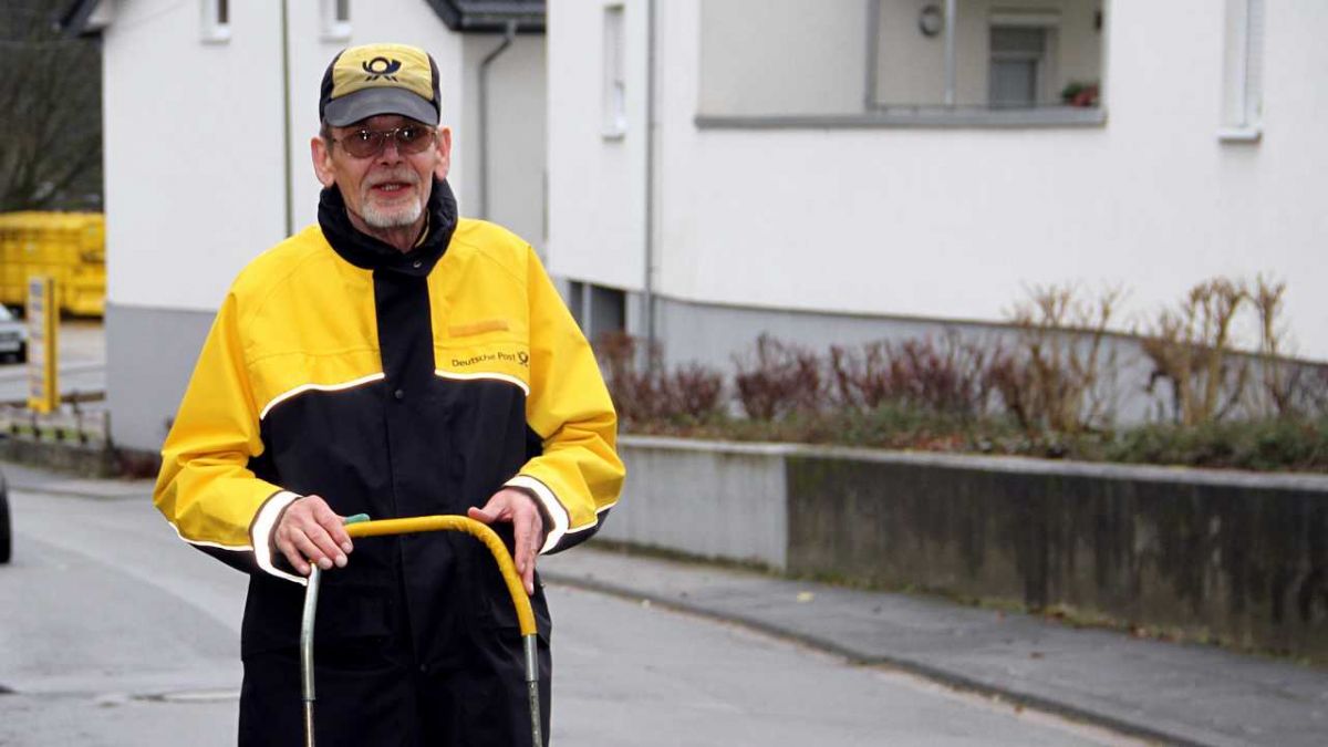 An Silvester 2015 drehte Postbote Manfred Sauer zum letzten Mal seine Runde: Jetzt ist er im wohlverdienten Ruhestand. von s: Kerstin Sauer