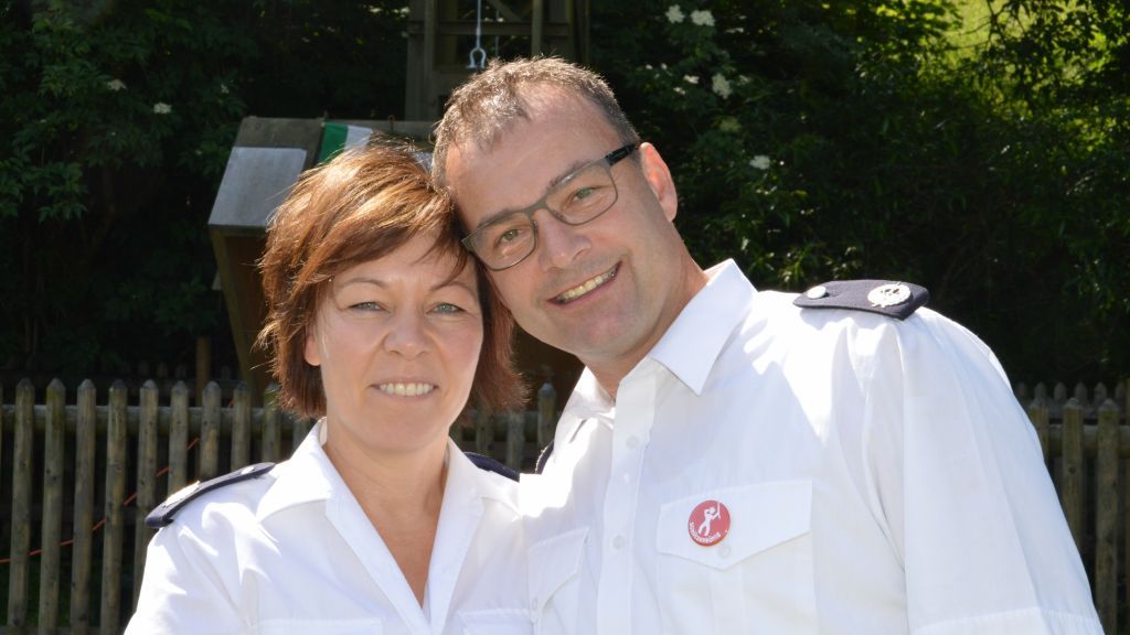 Udo und Anja Arens sind das neue Königspaar der Serkenroder Schützen. von s: Barbara Sander-Graetz