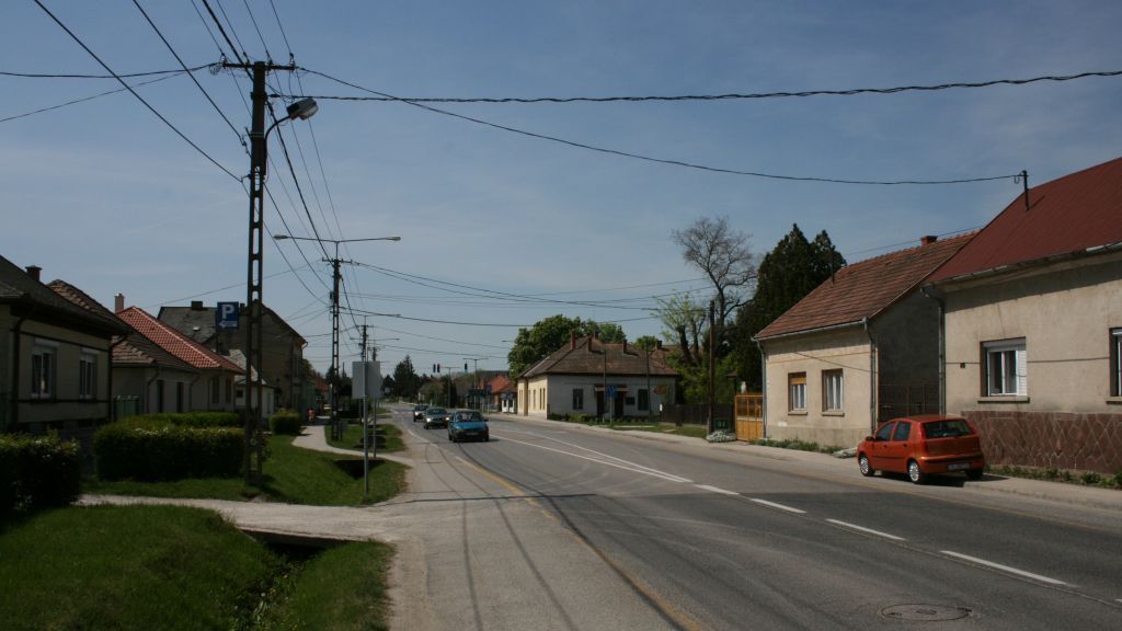 Die Dorfstraße von Lepsény. von Gemeinde Wenden