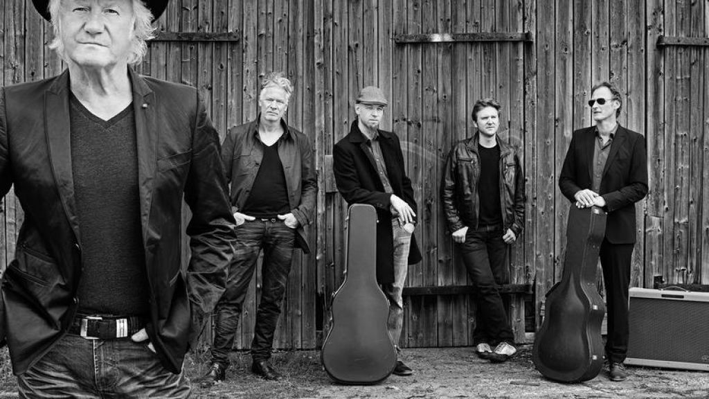 Donnerstags auf dem Marktplatz: Die Band Journeymen spielt Eric Clapton-Cover.