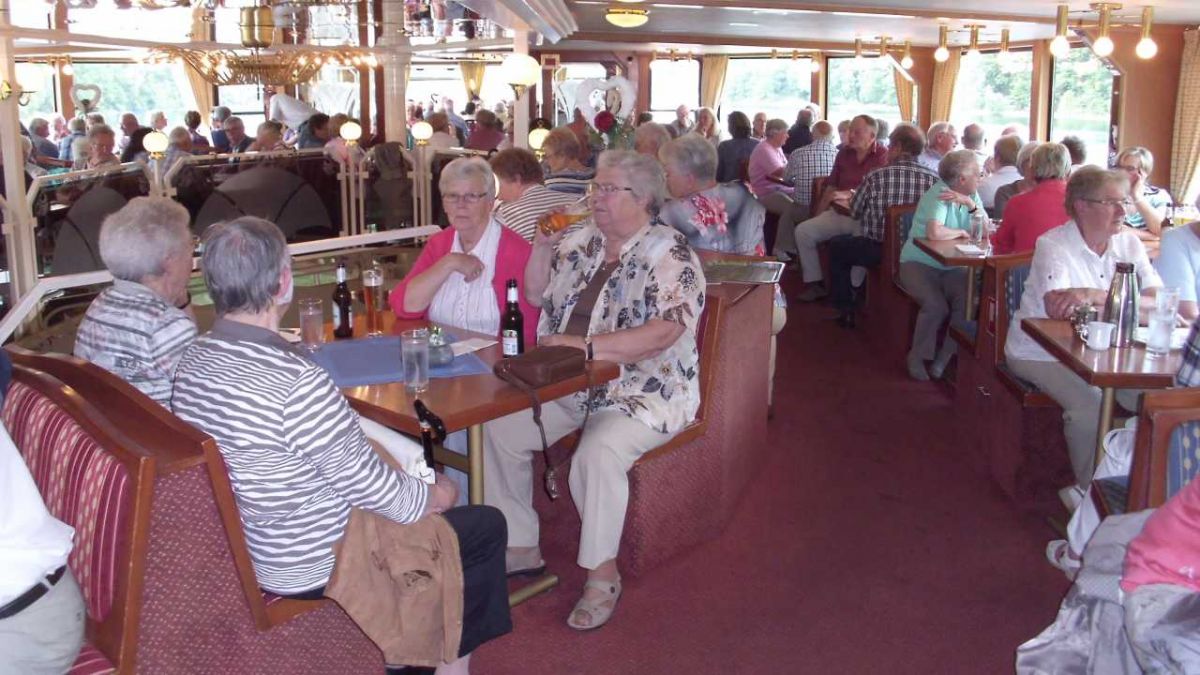 Die Dräulzer Senioren genossen ihre Fahrt auf dem Biggesee.
