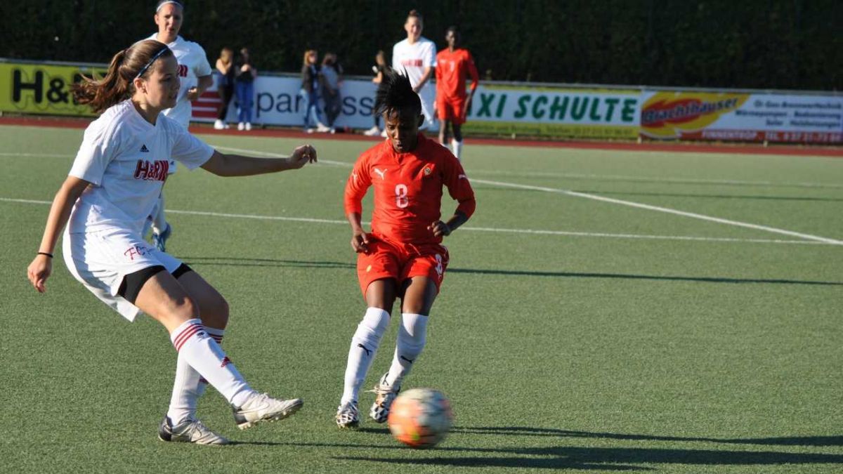 Der mit Spielerinnen aus der "Zweiten" und vom SC Drolshagen verstärkte FC Finnentrop unterlag Namibias U20 mit 0:4.