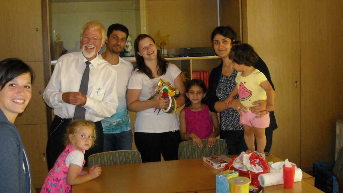Martin Kornfeld begrüßte eine syrische Familie, die den Verein unterstützen möchte. von privat