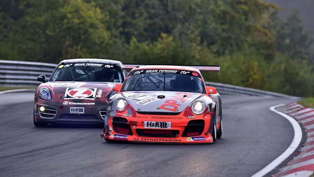 Erstmals startete Marcel Hoppe bei der VLN-Langstreckenmeisterschaft mit einem Porsche 911 GT3. von privat, PeBu Media Team Teichmann Racing