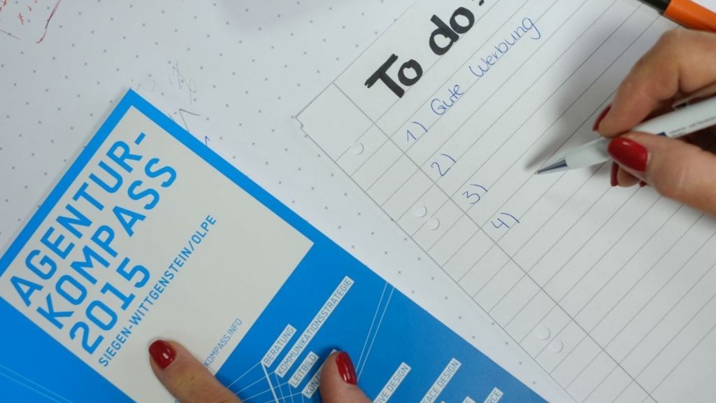 Auf vielfache Anregung hin erstellt die IHK Siegen gemeinsam mit den Werbeagenturen aus Siegen-Wittgenstein und Olpe den vierten „Agentur-Kompass“. von IHK