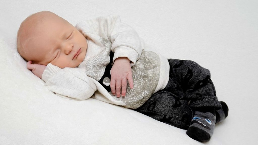 Leif ist das 500. Baby, das im Jahr 2016 in der Helios-Klinik zur Welt kam. von Kirsten Buch