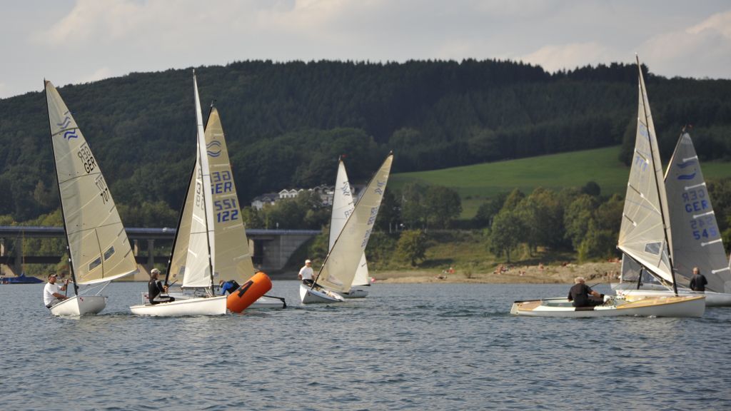 Der YCL weist auf Ausbildungsangebote für Jung und Alt hin. von privat