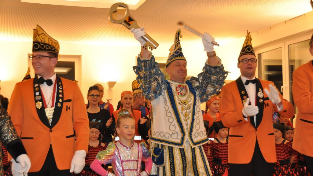 Prinz Tobias I. (Wacker) ist auch beim "Karneval für ältere Jecke" dabei. von Ina Hoffmann