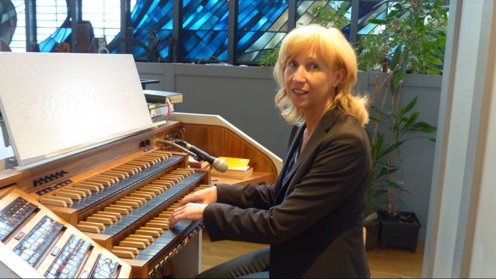 Helga Lange ist Dekanatsmusikerin im Dekanat Siegen und Lehrbeauftragte an der Universität Siegen. von Kammerorchester Attendorn/privat