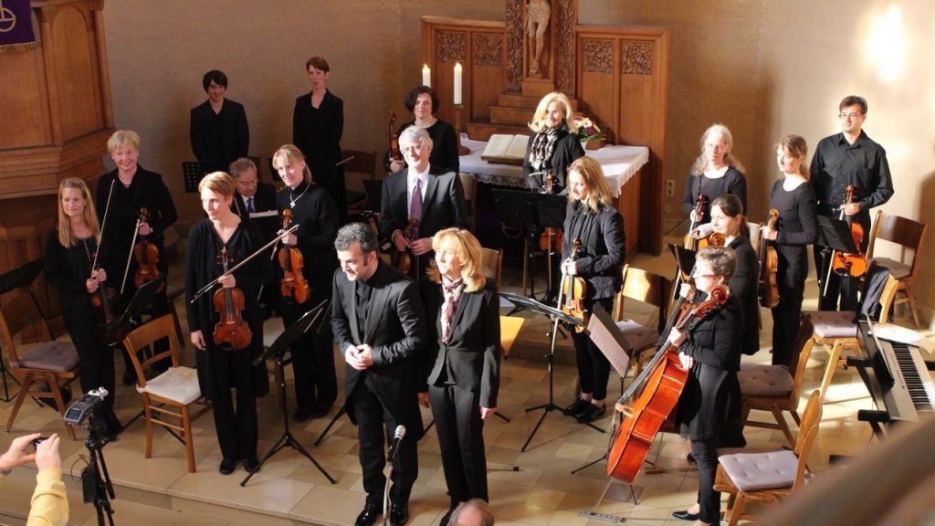 Das Kammerorchester spielte das Passionskonzert in der evangelischen Erlöserkirche. von privat