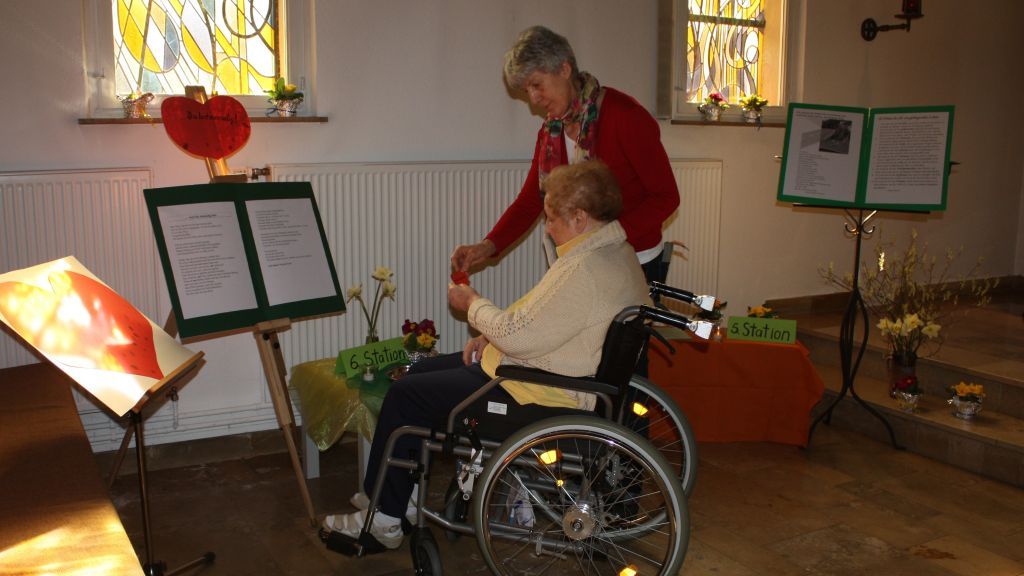 Das spirituelle Angebot im Josefsheim hat gezeigt: Man kann auch in Pflege- und Altenheimen neue Wege hin zu einer lebendigen Kirche gehen. von privat