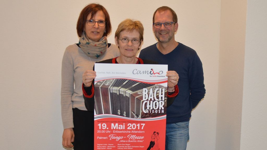 Vorfreude auf die Tangomesse (von links): Dagmar Langenohl, Maria Stüken und Uli Mertens. von Barbara Sander-Graetz
