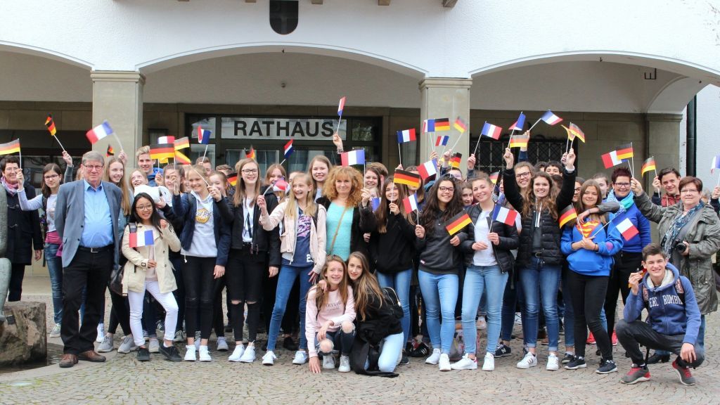 25 Schüler aus Frankreich wohnen für zehn Tage in Attendorn. von Stadt Attendorn