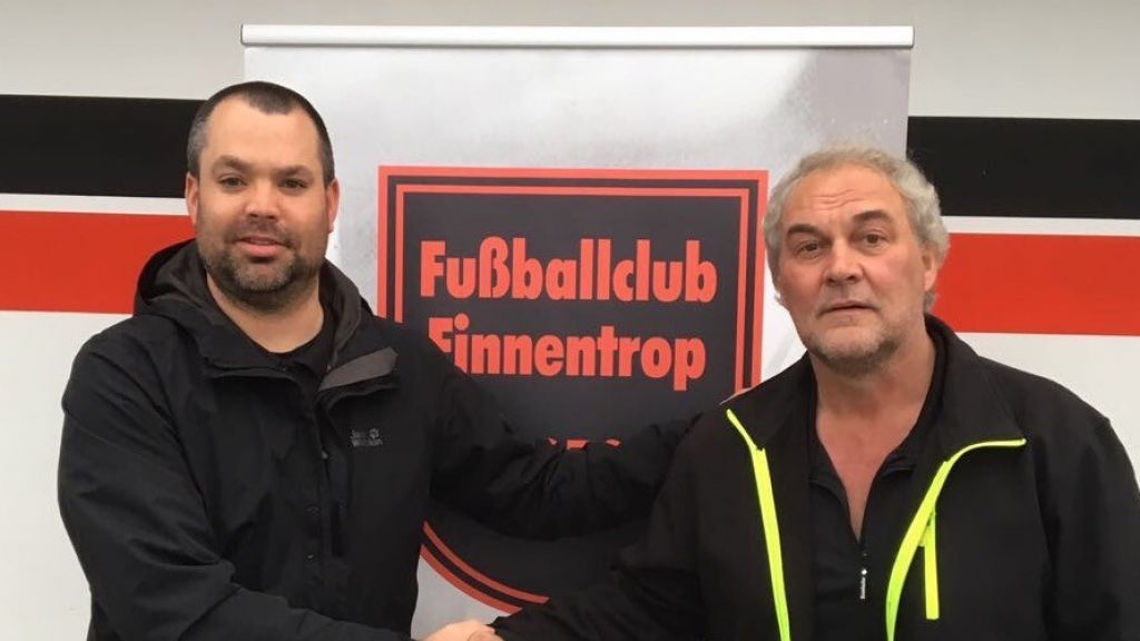 Siggi Linke (rechts) wird die 2. Mannschaft des FC Finnentrop ab der kommenden Saison trainieren. von privat