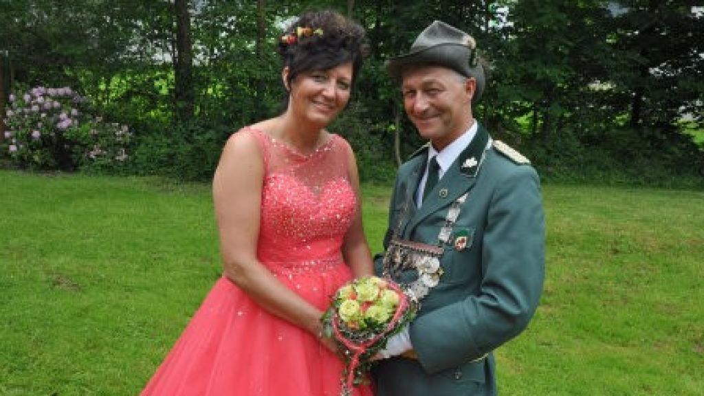 Am Freitag, 9. Juni, wird der Nachfolger des amtierenden Schützenkönigspaares Wolfgang und Anja Beckmann ermittelt. von privat