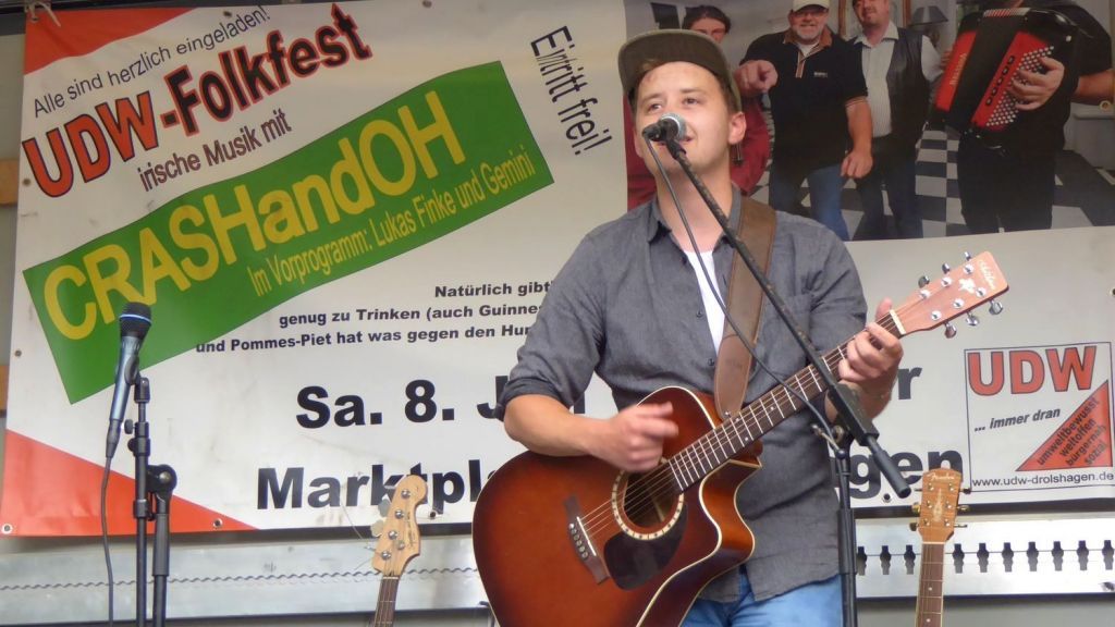 Zahlreiche Musikacts begeisterten das Publikum auf dem Marktplatz. von Rüdiger Kahlke
