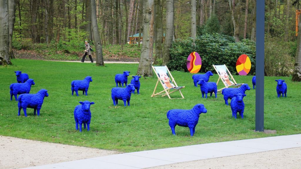 Die "Blaue Friedensherde" – einer der Hingucker auf dem Landesgartenschaugelände. von Privat