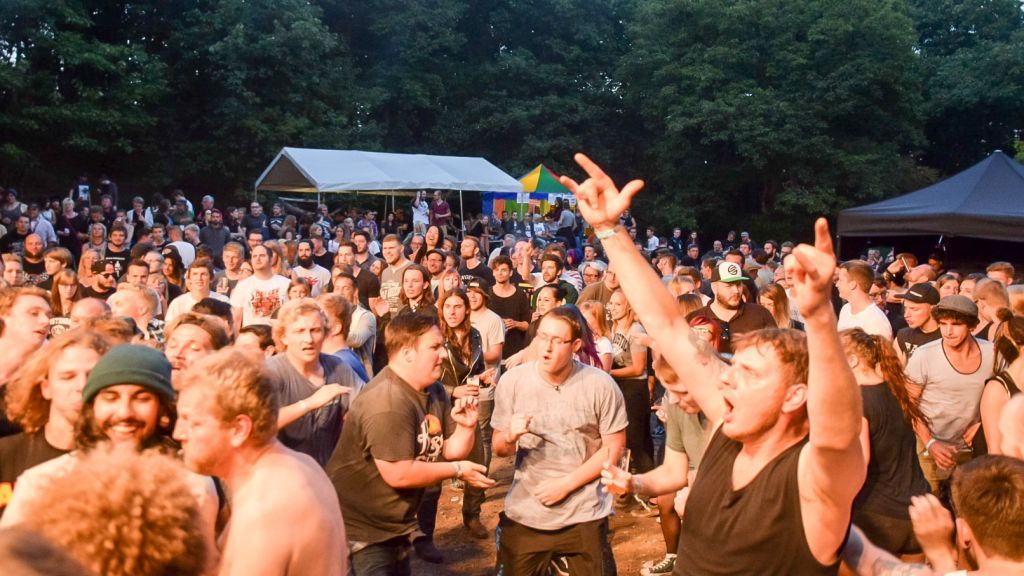 1200 Besucher feierten auf der "Rockade" 2016. von Nils Dinkel