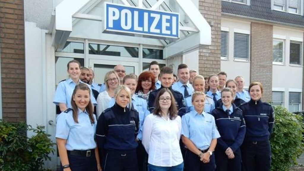 16 neue Beschäftigte wurden bei der Kreispolizeibehörde Olpe begrüßt. von Kreispolizeibehörde Olpe
