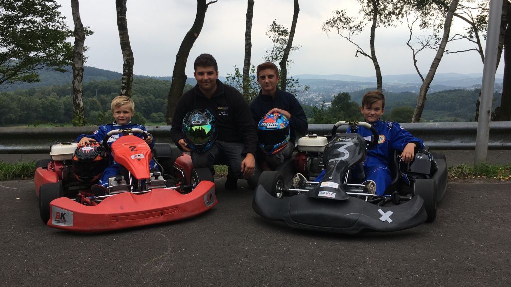 Die vier OAC-Endlauf-Teilnehmer (von links): Noah Beckmann, Noah De Padova, Davide De Padova, Theo Stahlhacke von privat
