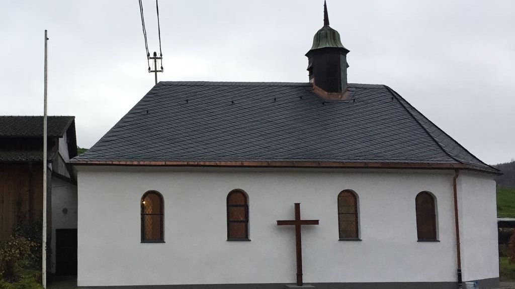 Die Kapelle in Theten wurde frisch renoviert. von privat