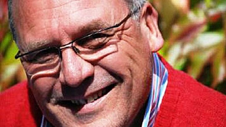 Heitere Lesung mit Thomas Rosteck im Pfarrzentrum Welschen