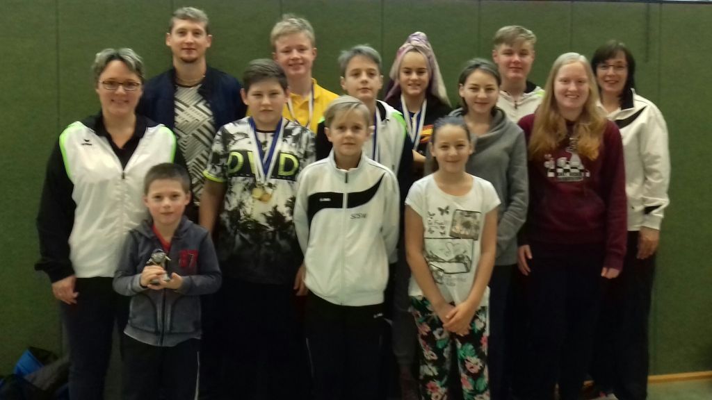 Die erfolgreichen Schwimmer des SCSW Attendorn. von privat