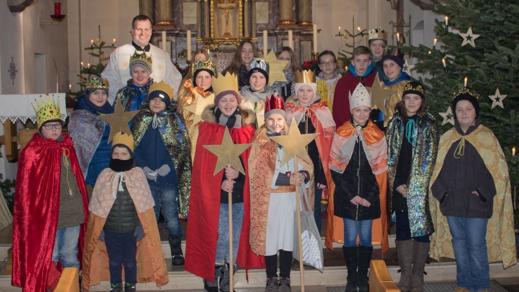 Ein Foto von den Sternsingern in Lichtringhausen von 2017. von privat