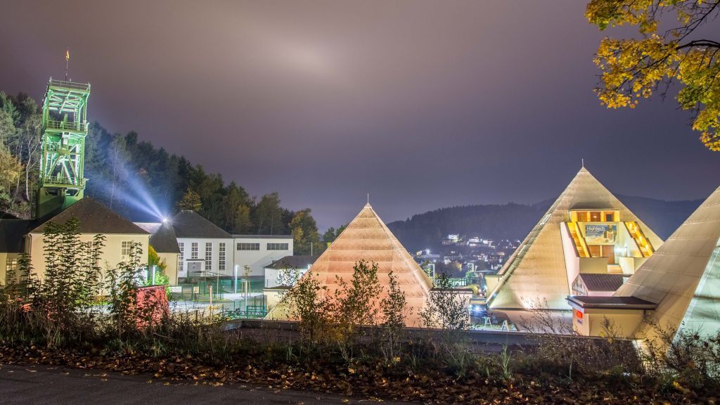 Die Sauerland-Pyramiden gehören unter anderem zu den "Juwelen" im Naturpark Sauerland Rothaargebirge. von Nils Dinkel