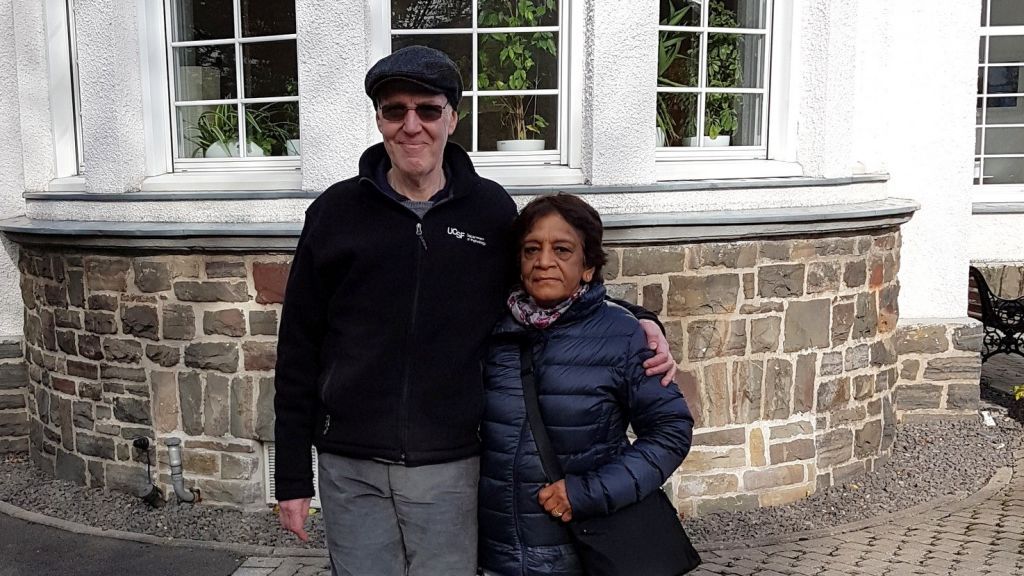 Phil und Shanta Ursell zu Besuch in Attendorn. von Hartmut Hosenfeld