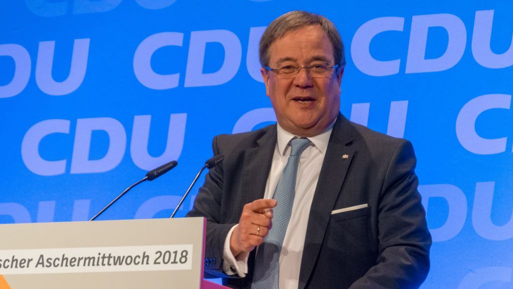NRW-Ministerpräsident Armin Laschet beim Politischen Aschermittwoch der Christdemokraten in Kirchveischede. von s: Nils Dinkel