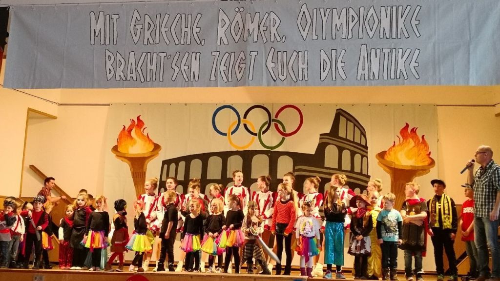 Viele kleine Akteure gestalteten beim Kinderkarneval in Brachthausen das Programm. von privat