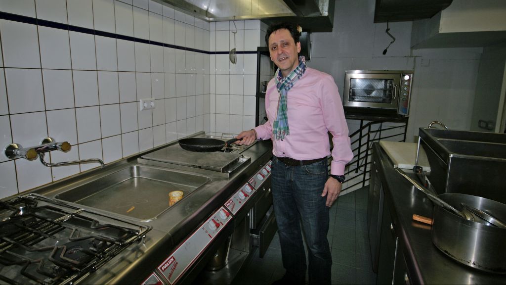 Für Tomislav Matic war es „Liebe auf den ersten Blick“. Er will die Gäste künftig in einem Steakhaus mit balkanischer Küche begeistern. von s: Rüdiger Kahlke