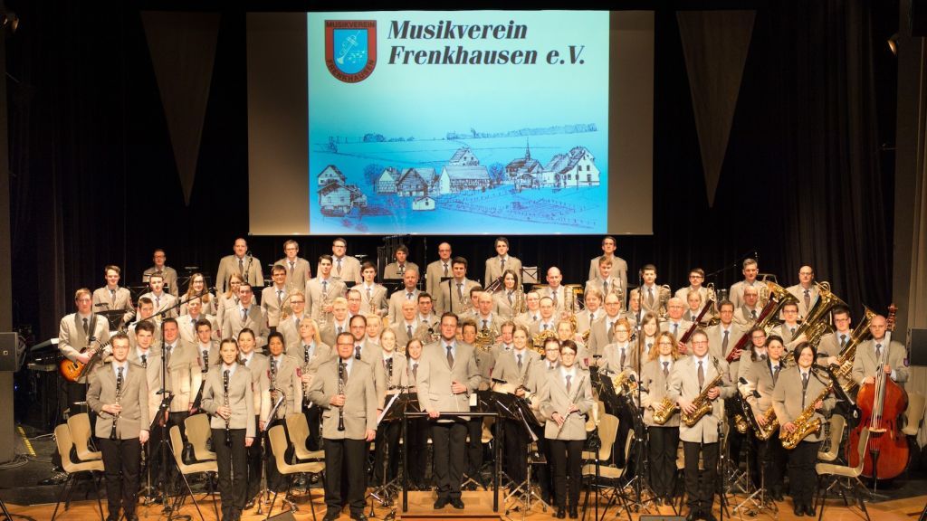 Rund 70 Musiker werden beim Jahreskonzert für ein abwechslungsreiches Programm sorgen. von Musikverein Frenkhausen