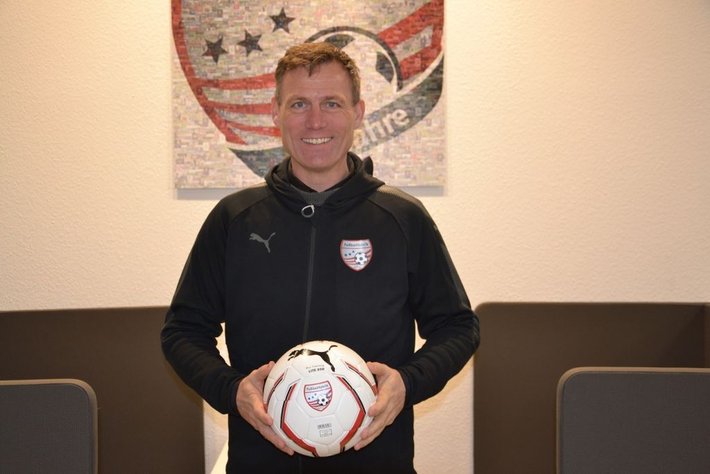  von Fußballfabrik Deutschland GmbH