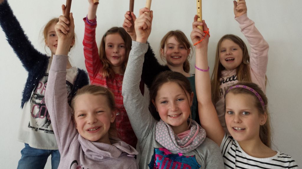 Auch die Blockflötengruppe des Musikvereins Saalhausen stellt sich bei "Hits for Kids" vor. von privat