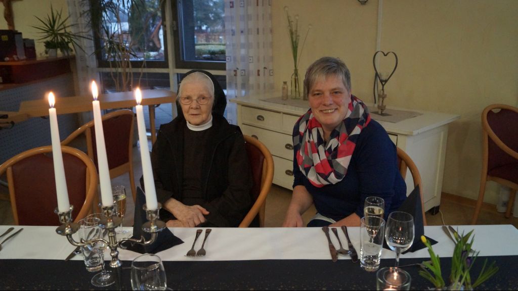 Einen gemütlichen Abend erlebten die Teilnehmerinnen und Teilnehmer des Candle-Light-Dinners in Drolshagen. von Privat