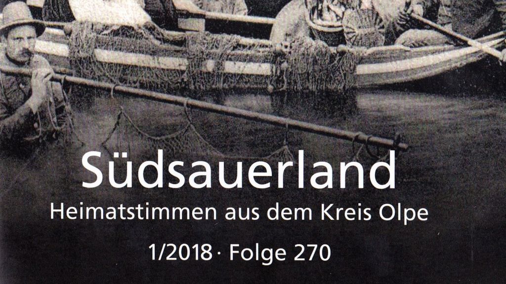 Das Titelbild von „Südsauerland“ zeigt einen Fischzug an der Lenne bei Saalhausen als touristisches Angebot auf einer Ansichtskarte um 1910. von Kreisheimatbund Olpe