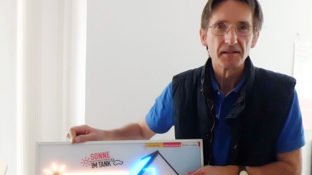 Energieberater Martin Halbrügge hält einen Vortrag zum Thema „Sonne im Tank“. von privat
