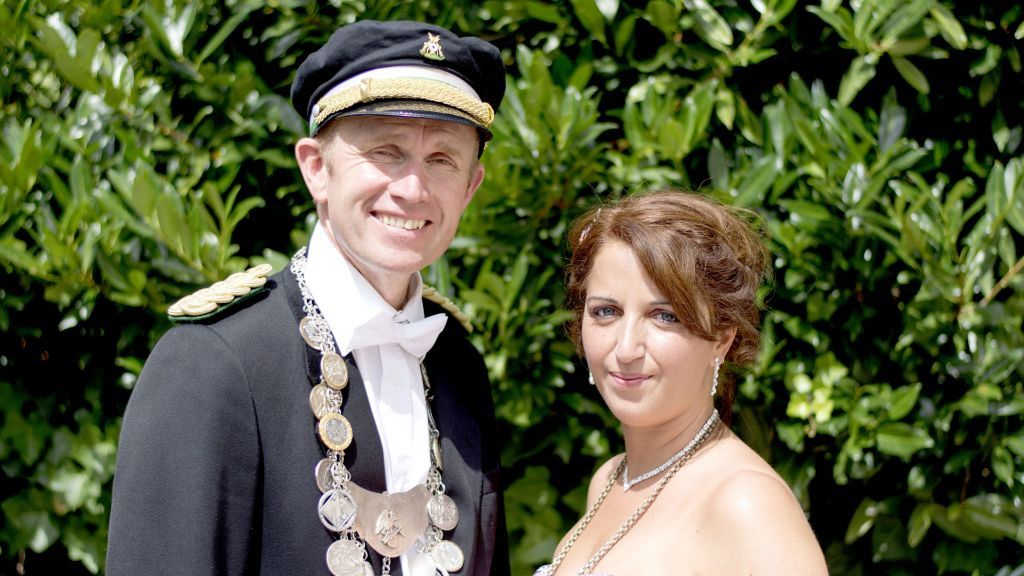 Das Königspaar Dirk und Tanya Gehle freut sich auf das große Schützenfest. von Nils Dinkel