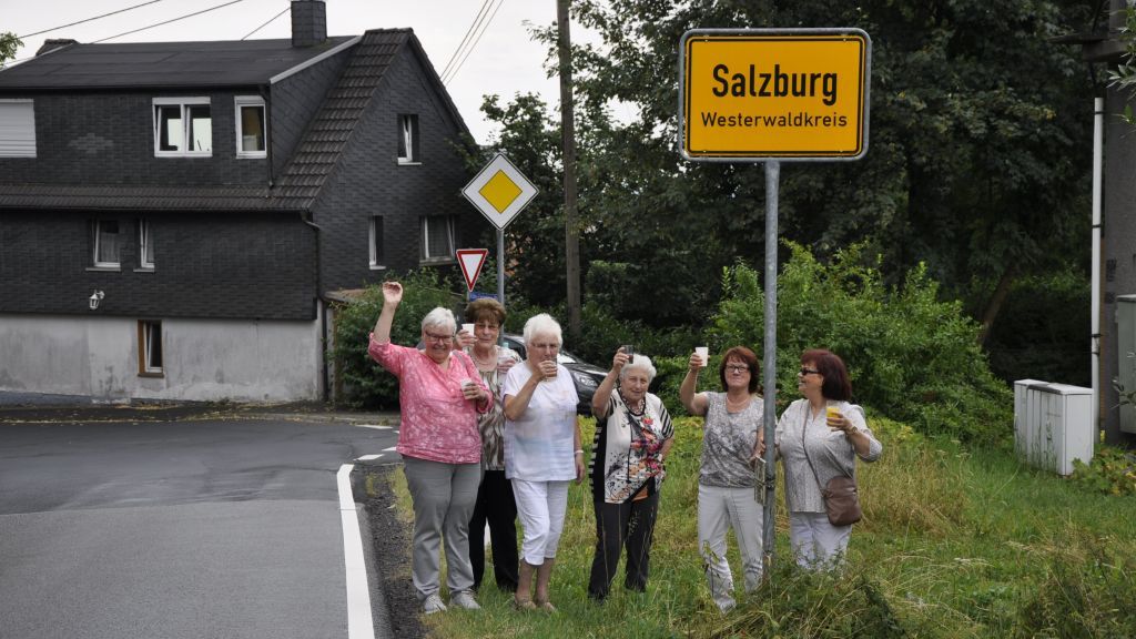 Die sieben Frauen waren in Salzburg auf Tour. von privat