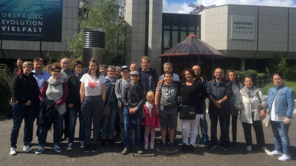 Der Verein zur Unterstützung von Familien, Senioren und Kindern hatte jetzt Jung und Alt zu einem Ausflug in den Aquazoo nach Düsseldorf eingeladen. von privat