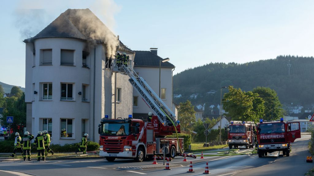 Zu den Einsätzen zählte auch ein Brand an der Helmut-Kumpf-Straße in Altenhundem. von Nils Dinkel