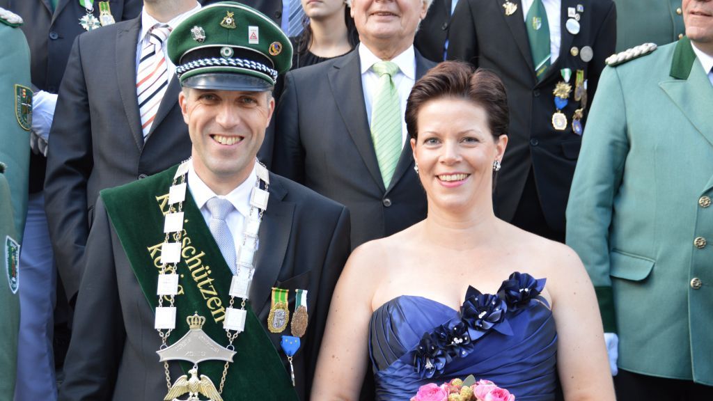 Drei Jahre Amtszeit als Kreiskönigspaar enden für Dana und Frank Arens am 22. September in Grevenbrück. von Barbara Sander-Graetz