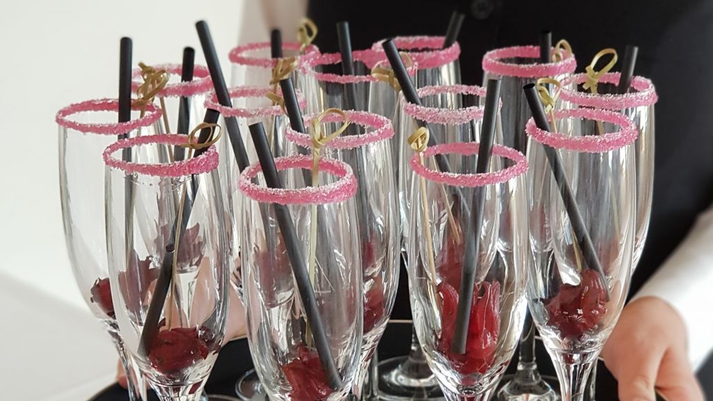 Thorsten Gimmerthal Kellner&Thekenservice unterstützt Sie bei Ihrer großen Hochzeitsfeier. von Thorsten Gimmerthal Kellner&Thekenservice