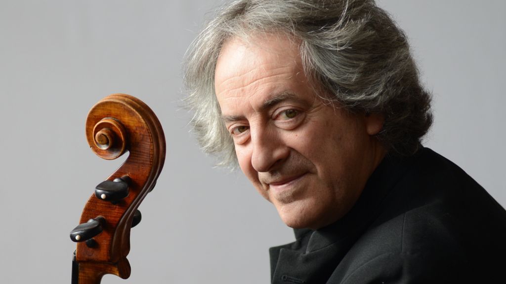 Germán Prentki, Cellist der Philharmonie Südwestfalen und Musikschullehrer für Cello, ist am Mittwoch, 3. Oktober, in der Gerlinger Kirche zu hören. von Bob Stewart
