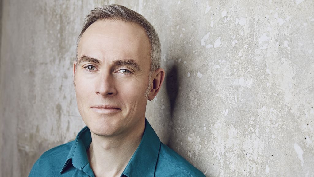 Johann König kommt in die Attendorner Stadthalle. von © Boris Breuer