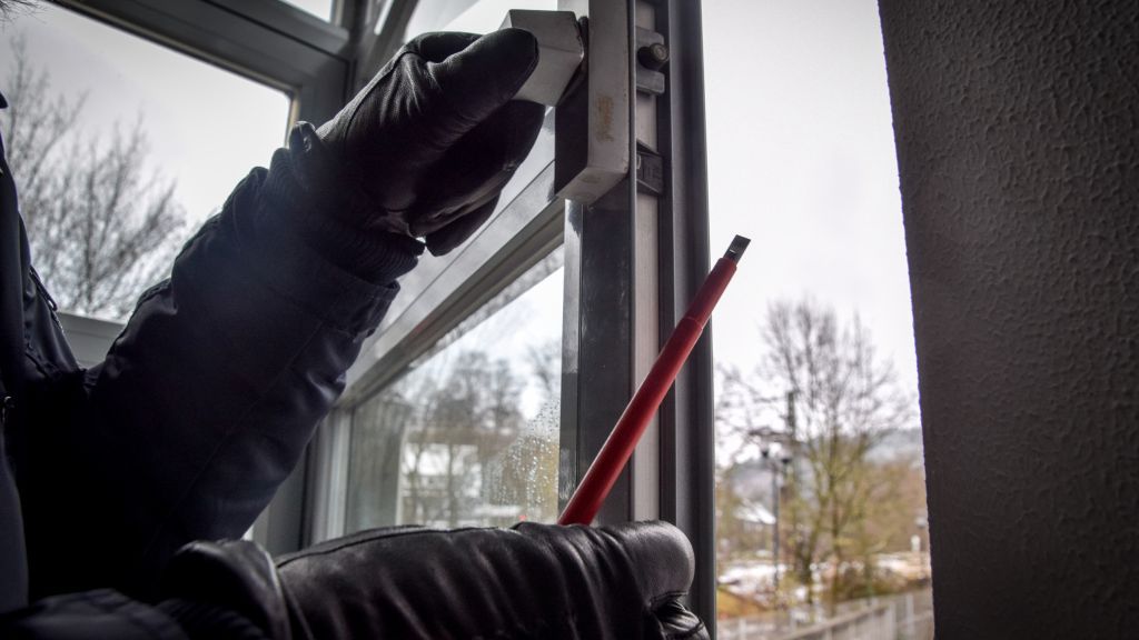  von Symbol Nils Dinkel